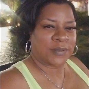 Meet your Posher, Pamela